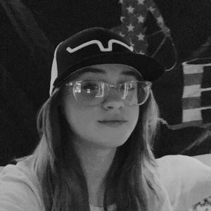 Meet your Posher, Zoe